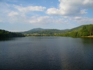 Le lac d'Aubusson d'Auvergne